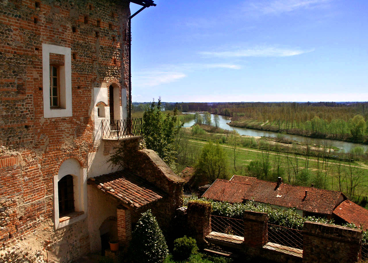 Para venda castelo in zona tranquila Biella Piemonte