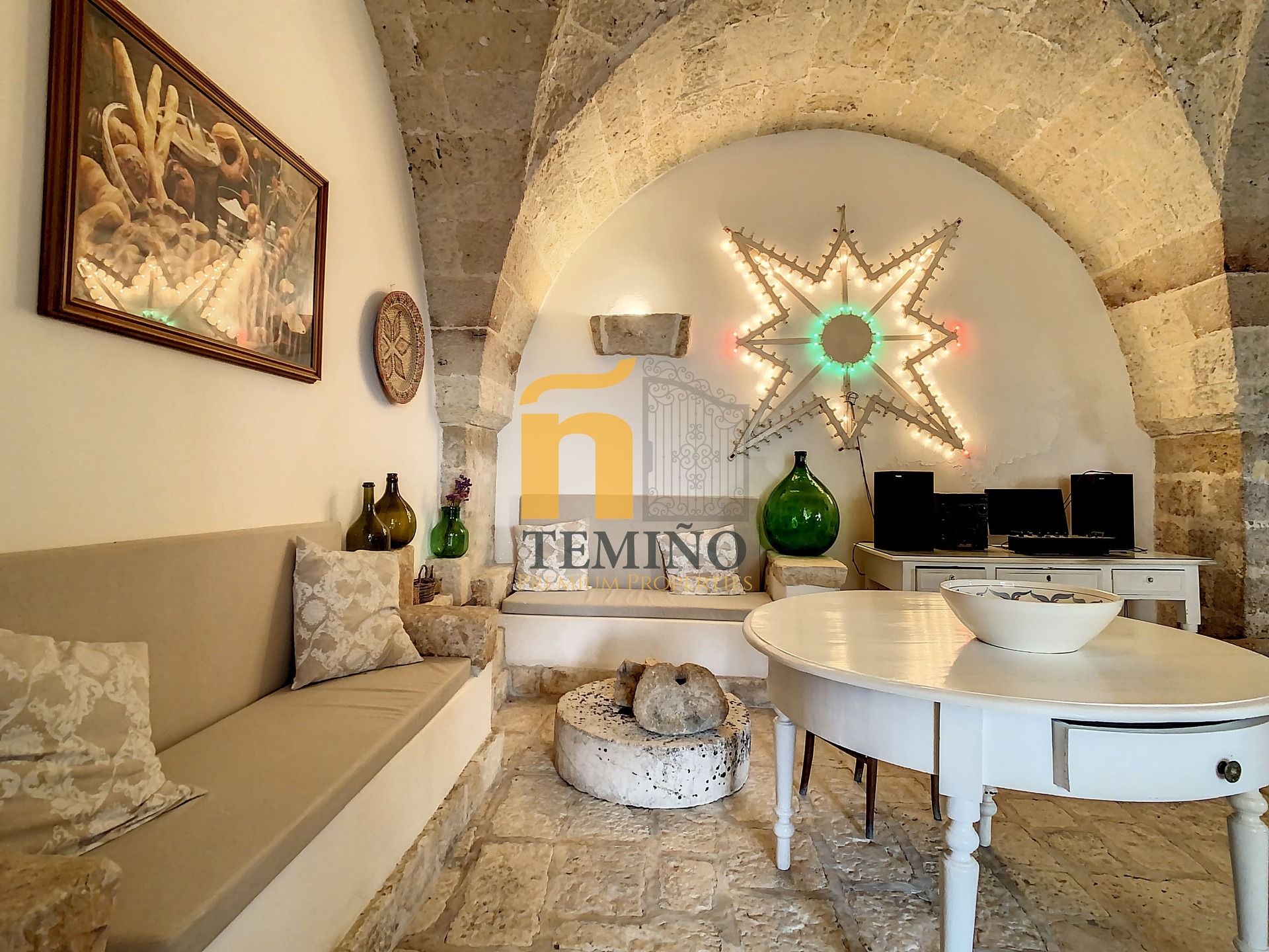 For sale cottage in quiet zone San Donaci Puglia
