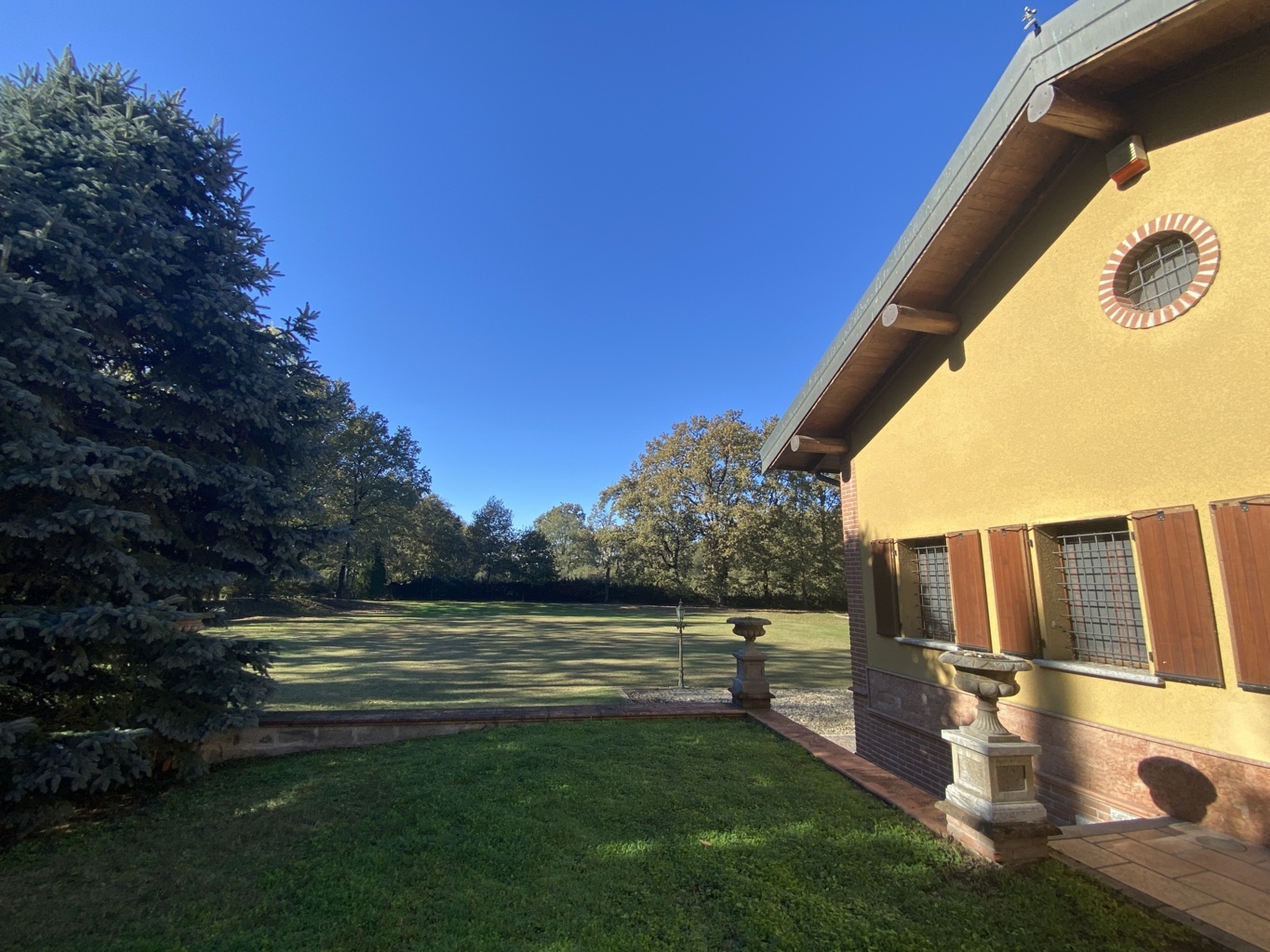For sale villa in quiet zone Garlasco Lombardia