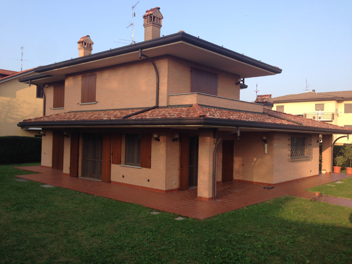 A vendre villa in ville Lodi Lombardia