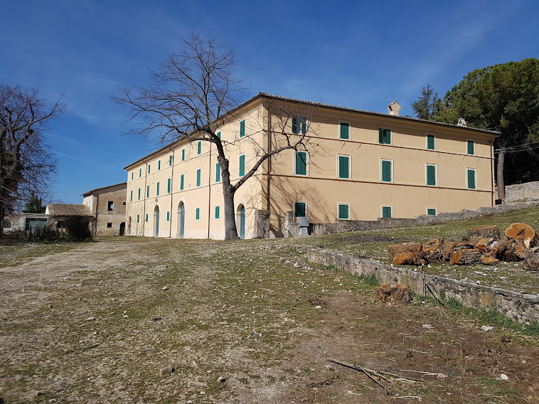 For sale castle in quiet zone Campello sul Clitunno Umbria