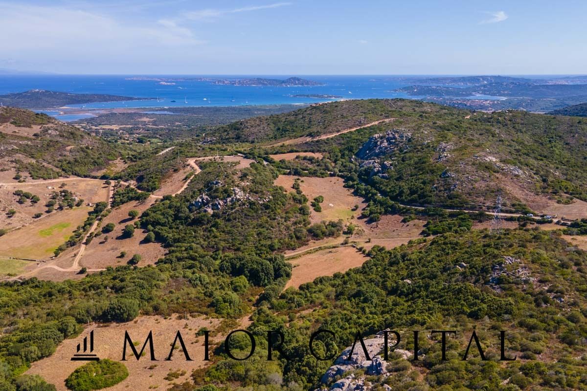 For sale terrain by the sea Palau Sardegna