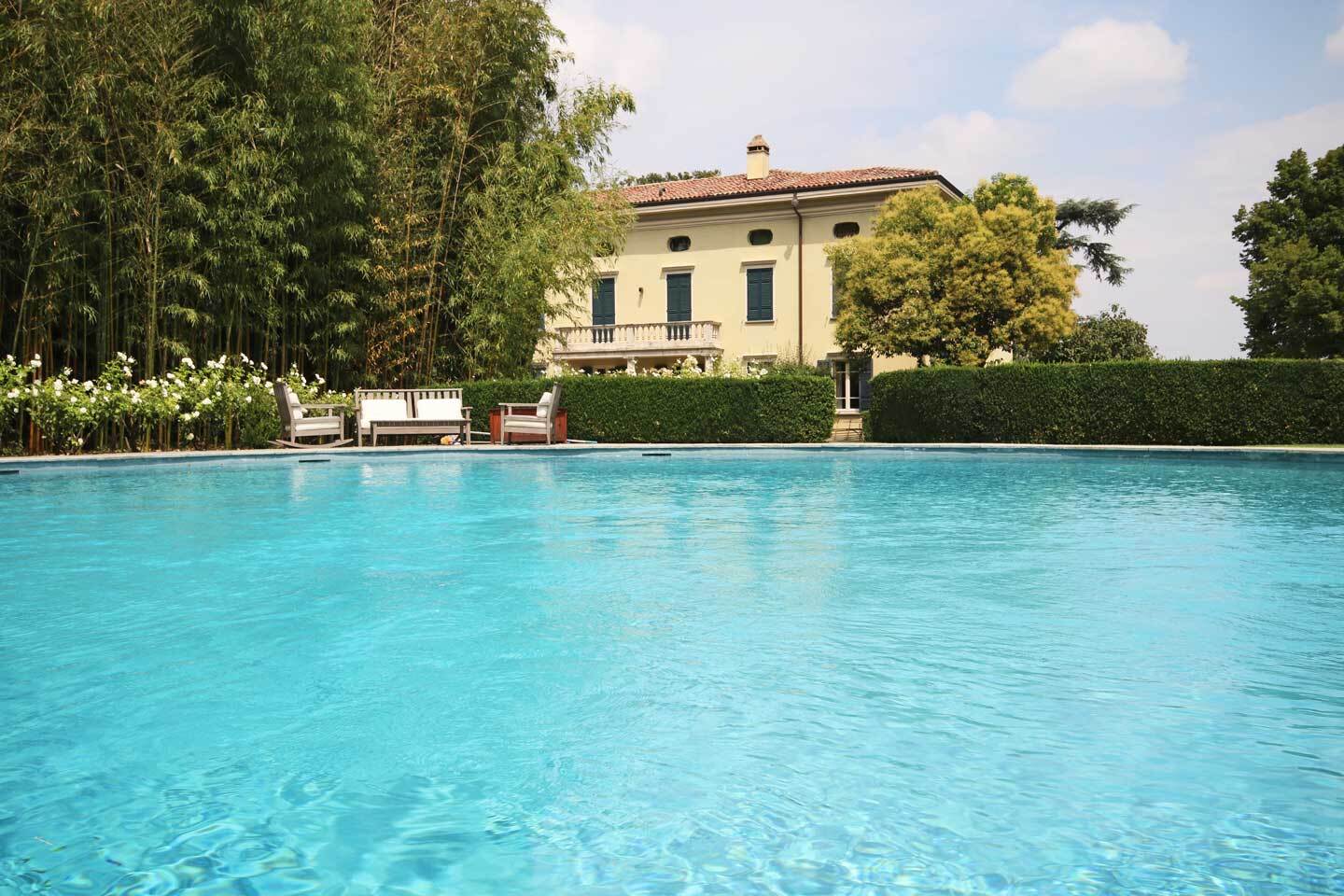For sale villa in quiet zone Collecchio Emilia-Romagna