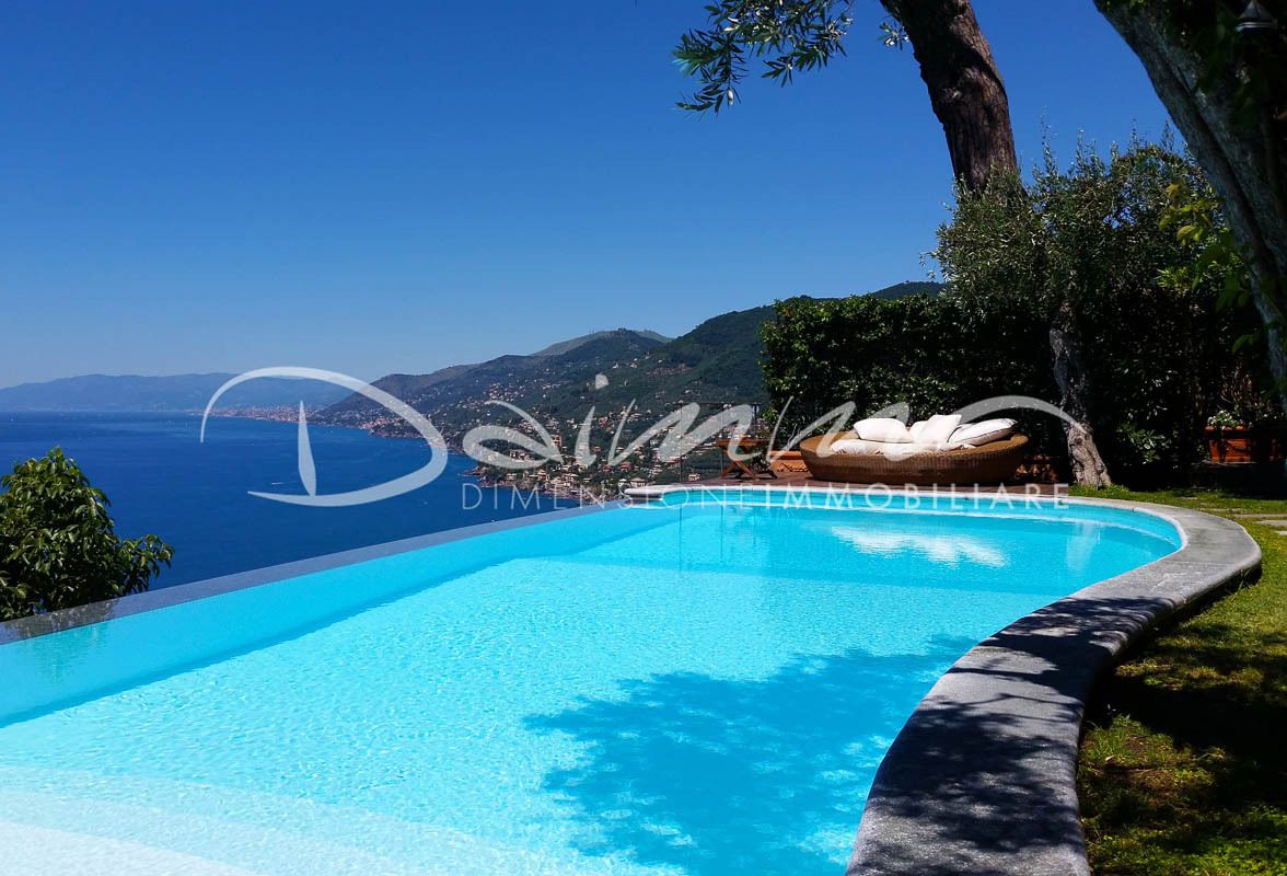For sale villa by the sea Camogli Liguria