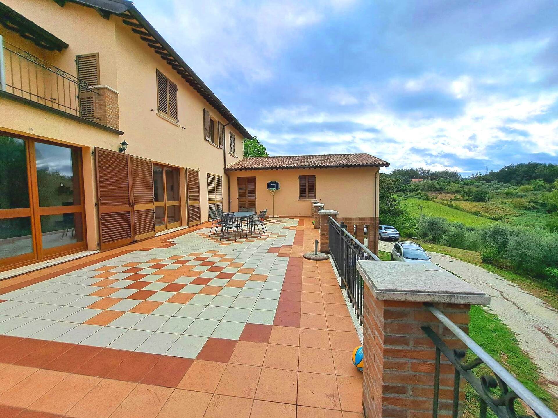 For sale villa in quiet zone Nocera Umbra Umbria