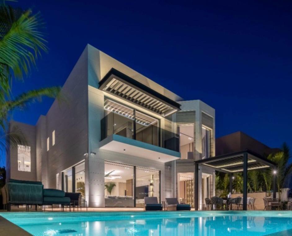 For sale villa by the sea Dubai Dubai