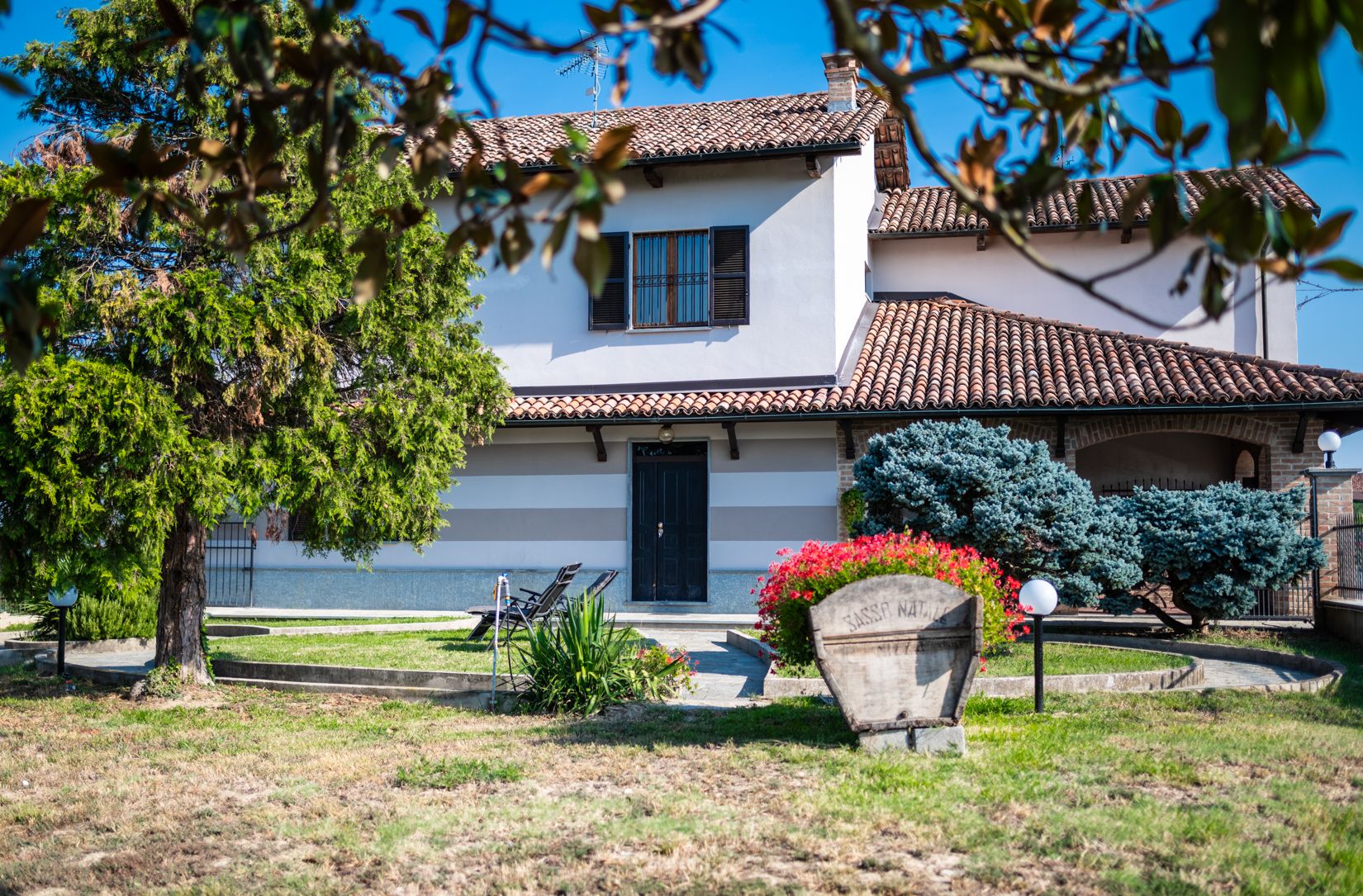 For sale cottage in quiet zone Nizza Monferrato Piemonte