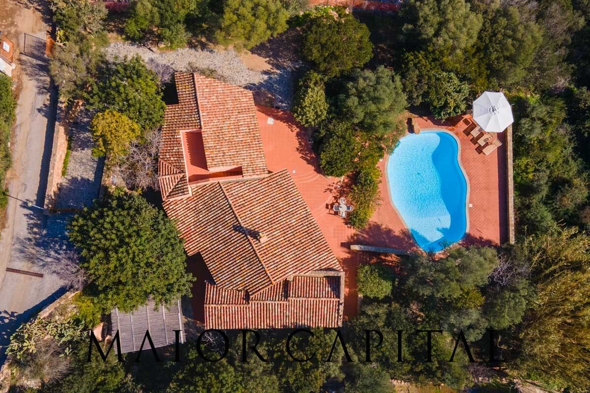 For sale villa by the sea San Teodoro Sardegna
