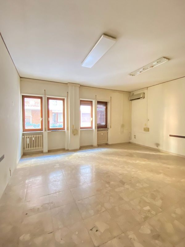 For sale apartment in city Pescara Abruzzo