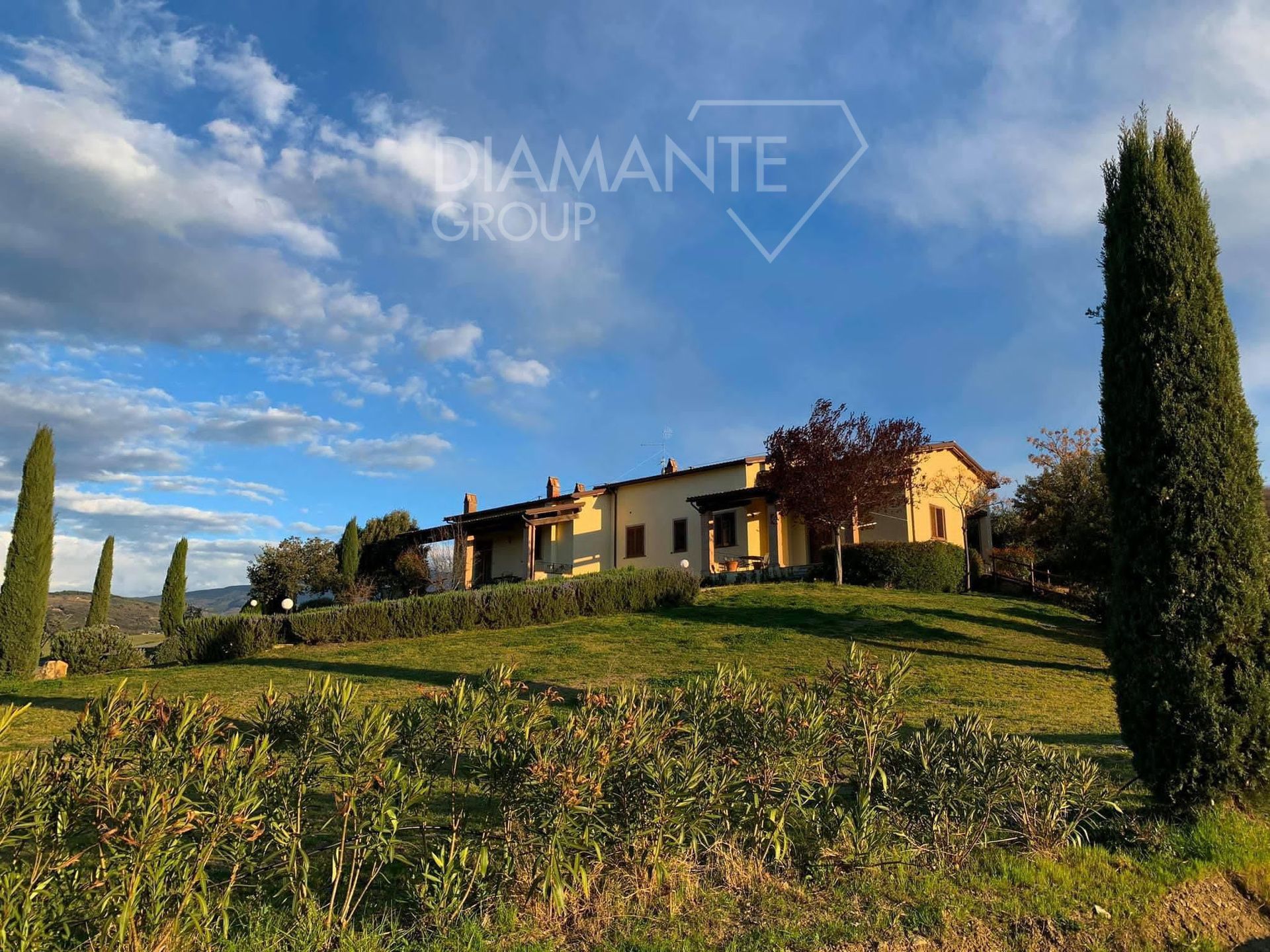 Para venda casale in zona tranquila Castel del Piano Toscana