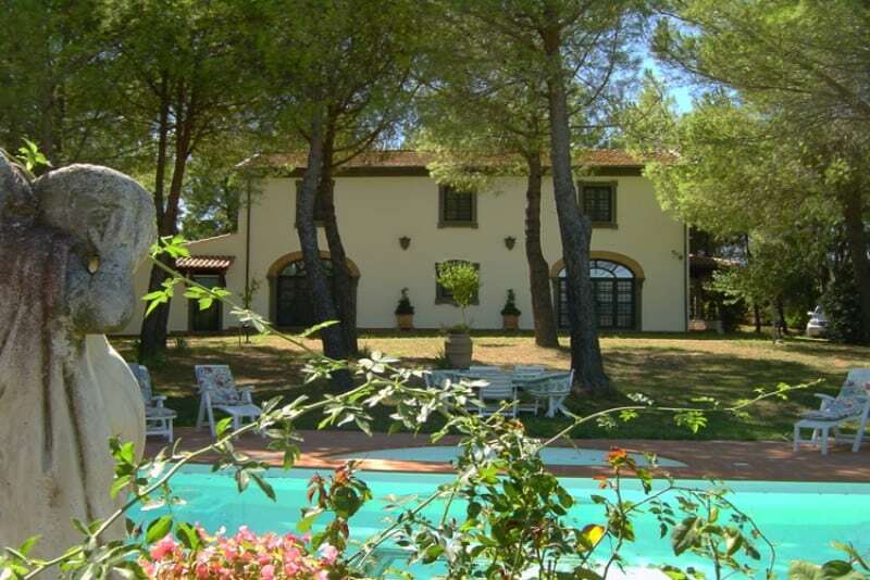 For sale cottage in quiet zone Rosignano Marittimo Toscana
