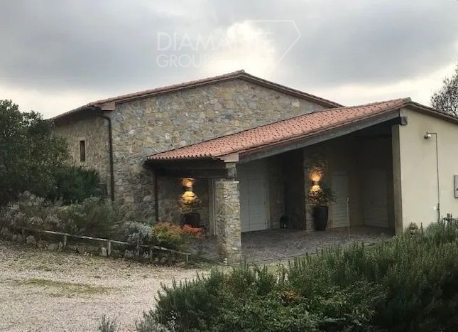 For sale terrain in quiet zone Scansano Toscana