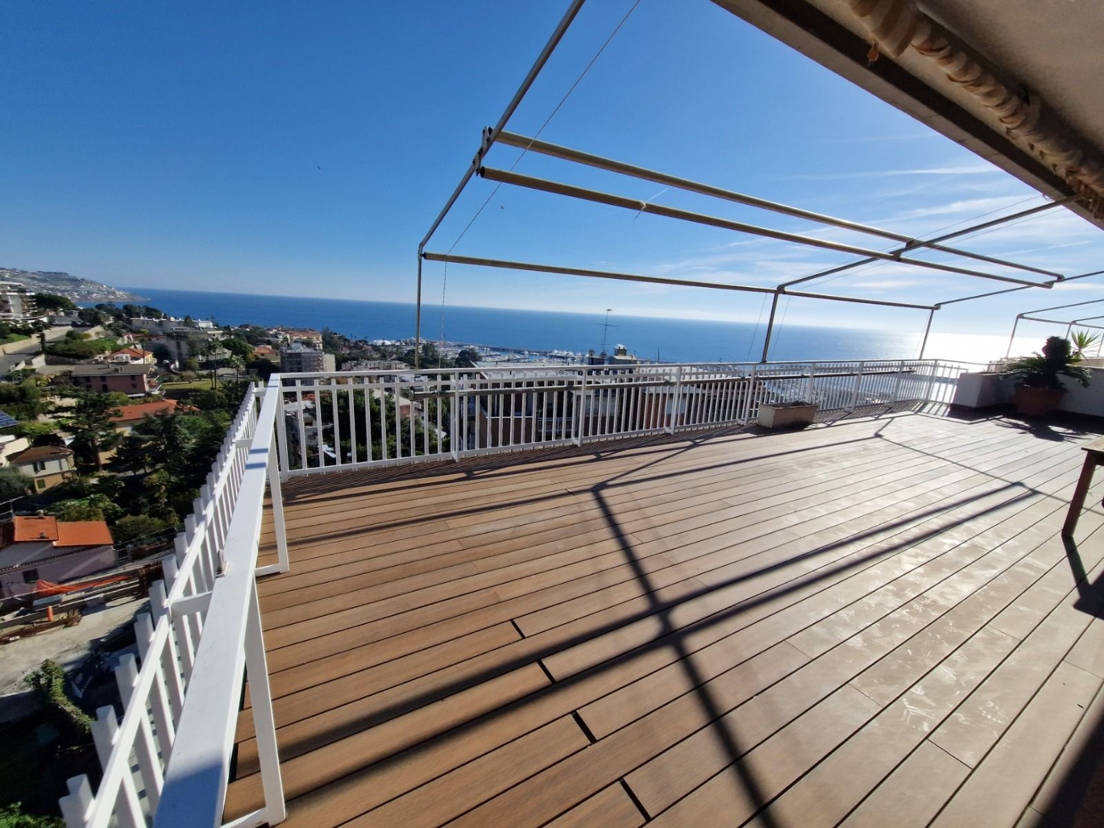 For sale penthouse by the sea Sanremo Liguria