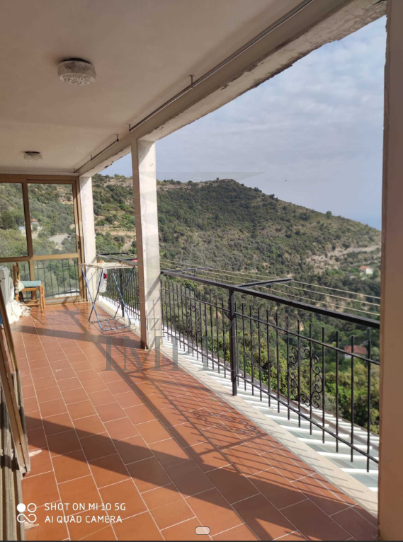 Se vende villa, zona tranquila Camporosso Liguria