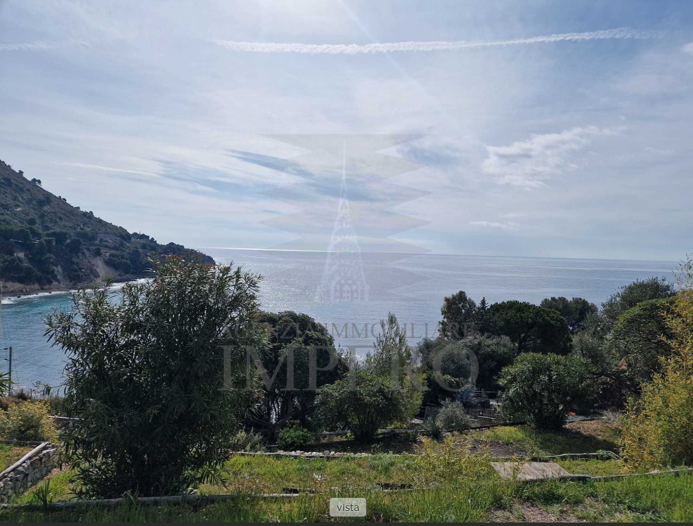 For sale villa, quiet zone Ventimiglia Liguria