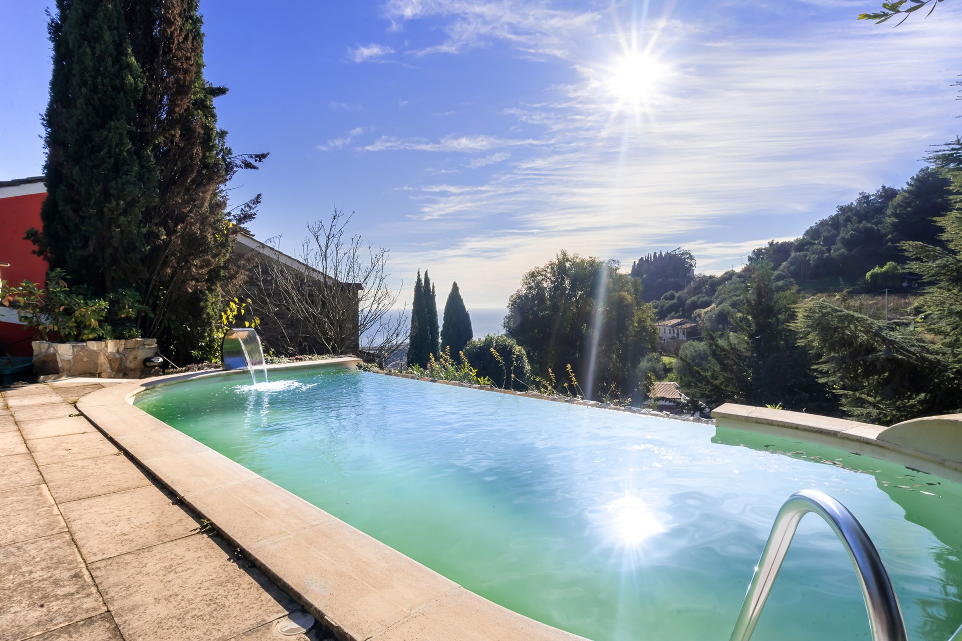 Para venda escritório, cidade Sanremo Liguria