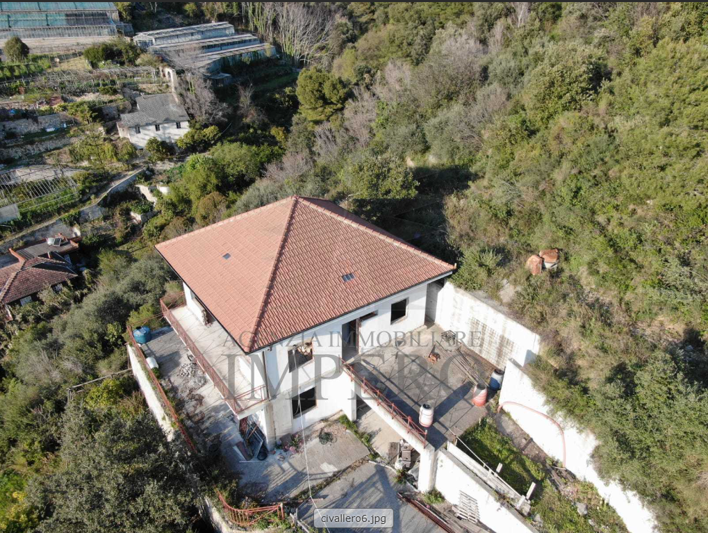 À vendre villa, zone tranquille Ventimiglia Liguria