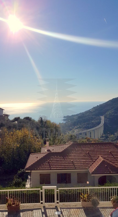 For sale villa, quiet zone Ventimiglia Liguria