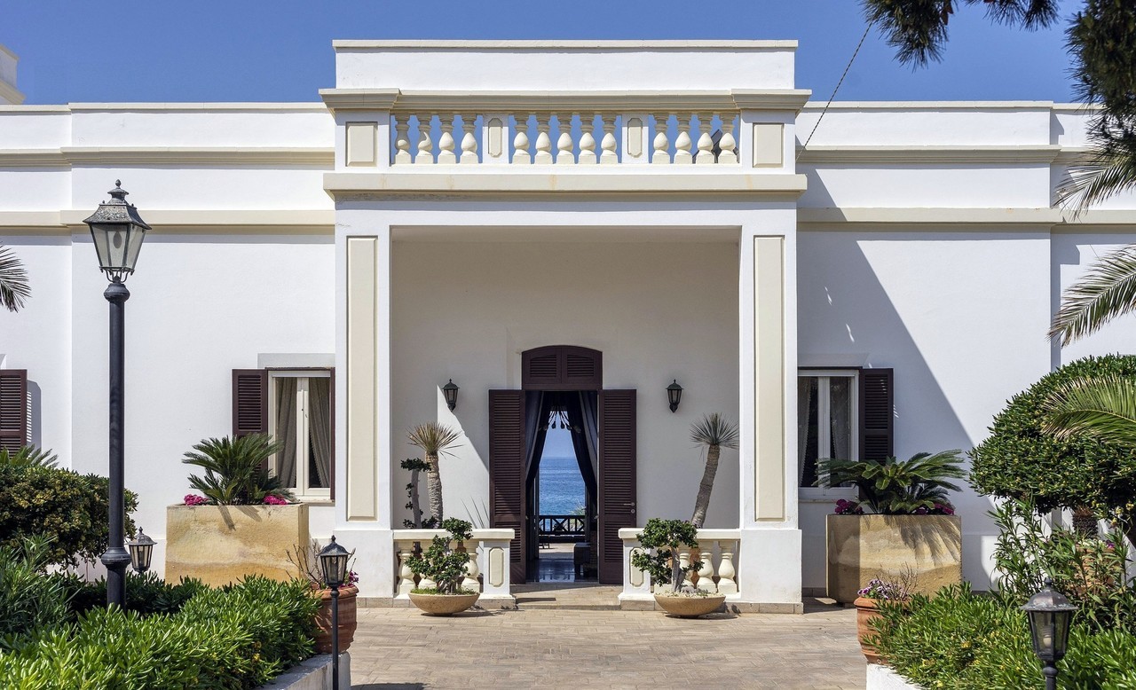 Se vende villa by the mar Racale Puglia