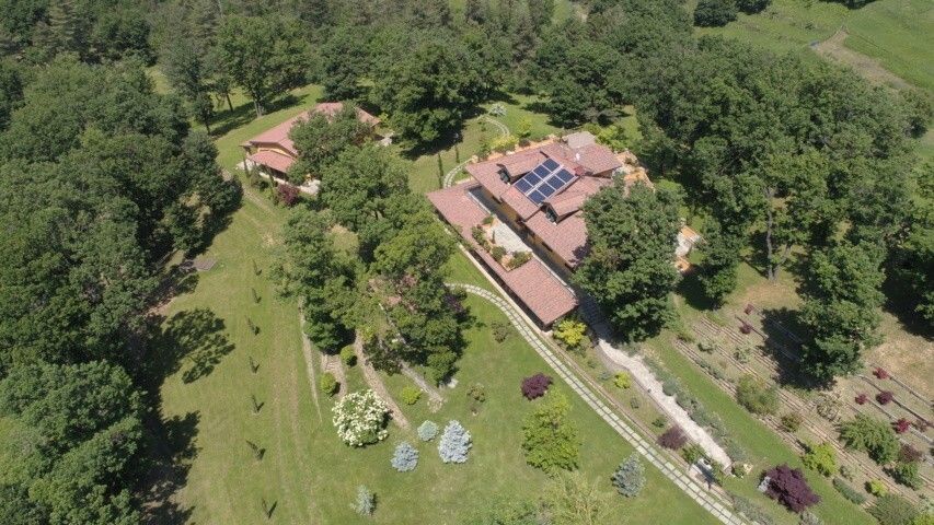 Se vende villa in zona tranquila Ovada Piemonte