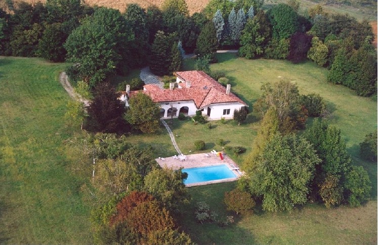 For sale cottage in city Treviso Veneto