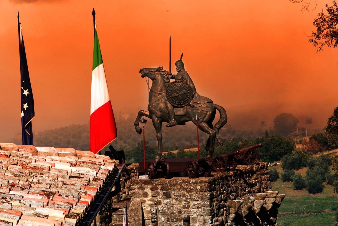 Para venda castelo in zona tranquila Deruta Umbria