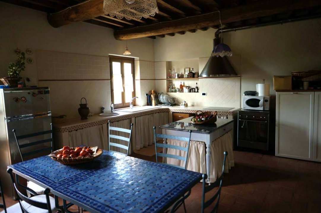 For sale cottage in quiet zone Buggiano Toscana foto 4