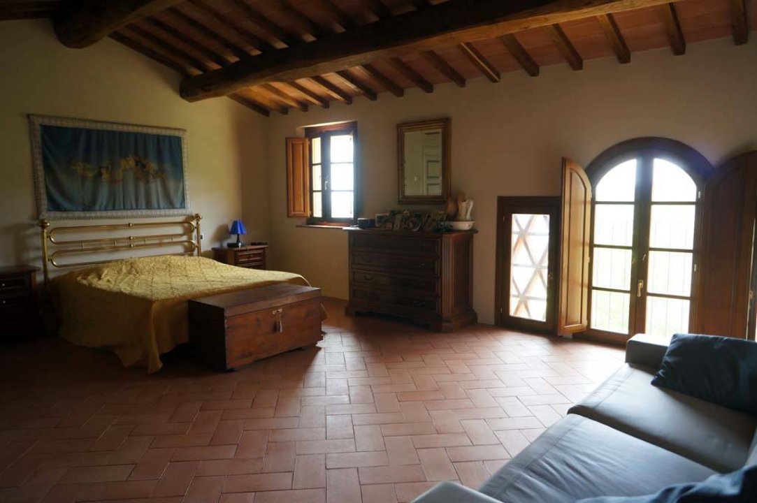 For sale cottage in quiet zone Buggiano Toscana foto 15