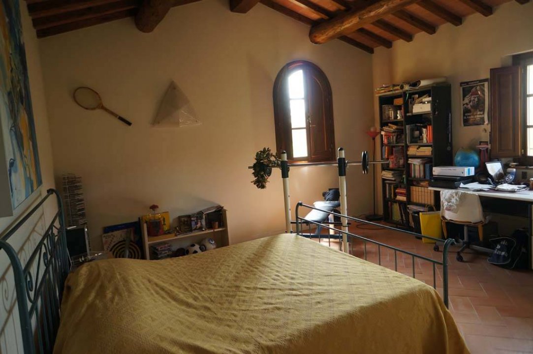 For sale cottage in quiet zone Buggiano Toscana foto 13