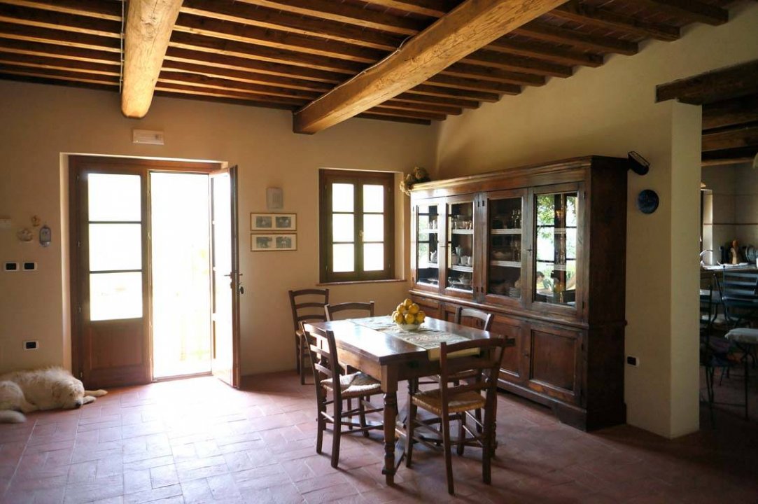 For sale cottage in quiet zone Buggiano Toscana foto 10
