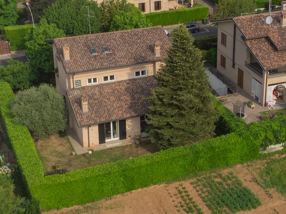 A vendre villa in zone tranquille Triuggio Lombardia foto 19