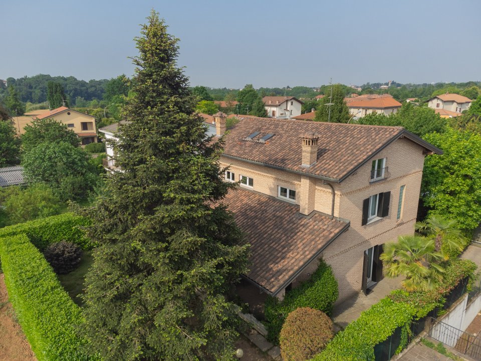 A vendre villa in zone tranquille Triuggio Lombardia foto 4