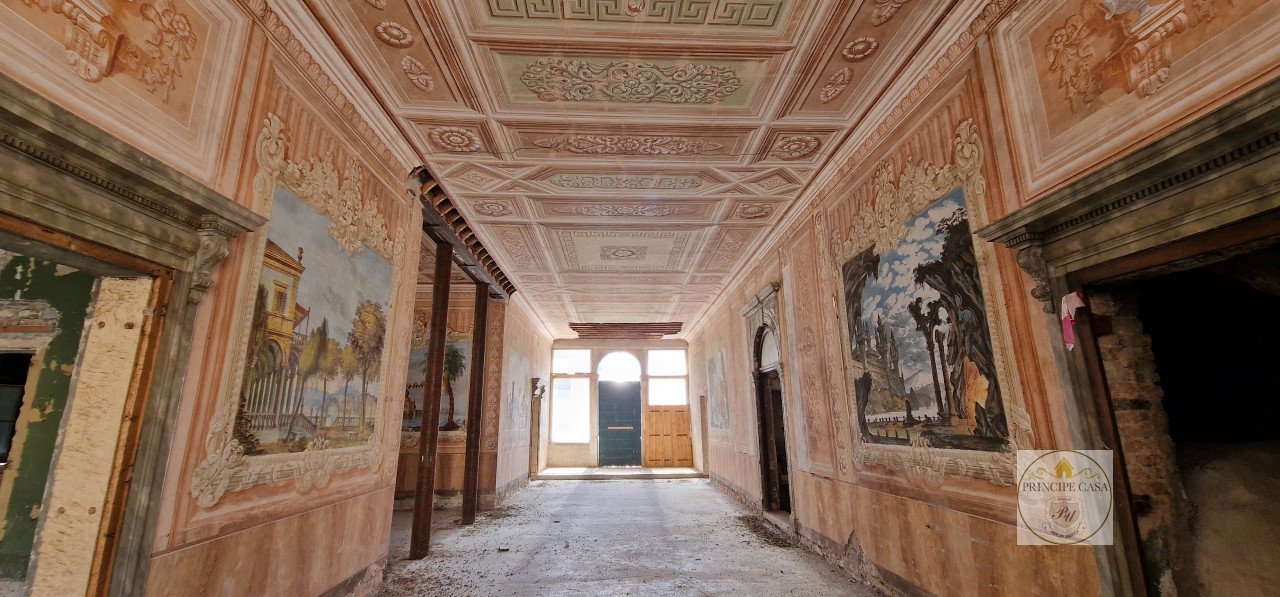 Se vende palacio in ciudad Este Veneto foto 10