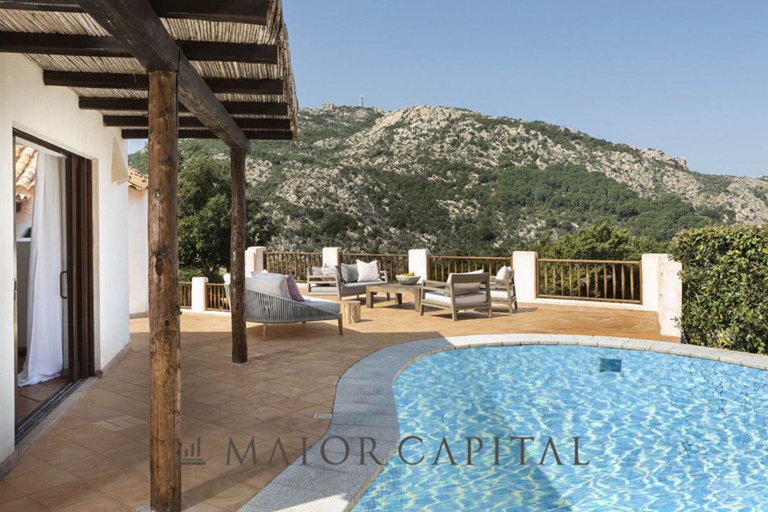 A vendre villa in zone tranquille Arzachena Sardegna foto 2