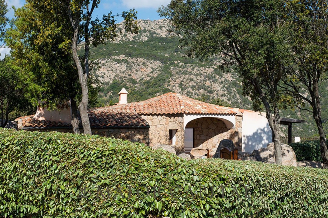 Se vende villa in zona tranquila Arzachena Sardegna foto 14