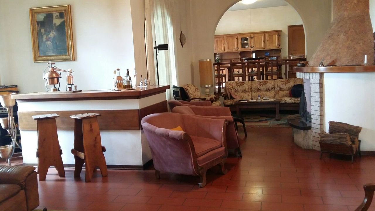 A vendre villa in zone tranquille Montecatini-Terme Toscana foto 6