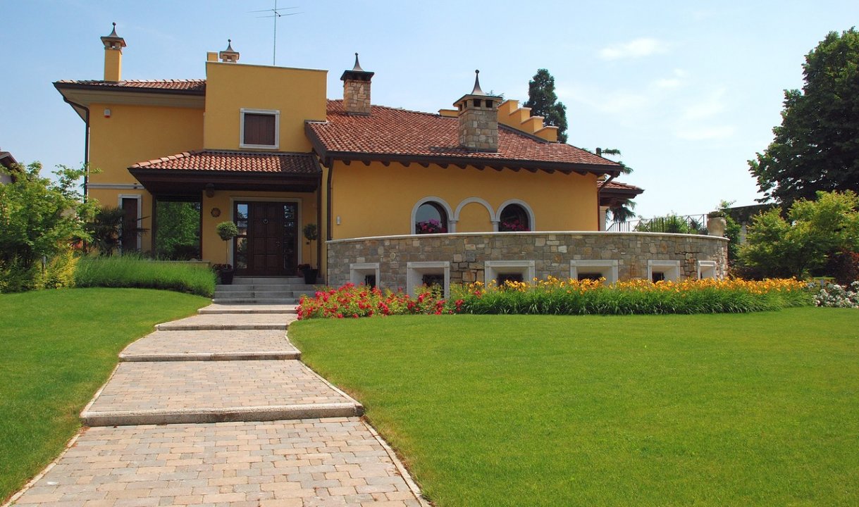 For sale villa in quiet zone Miradolo Terme Lombardia foto 7