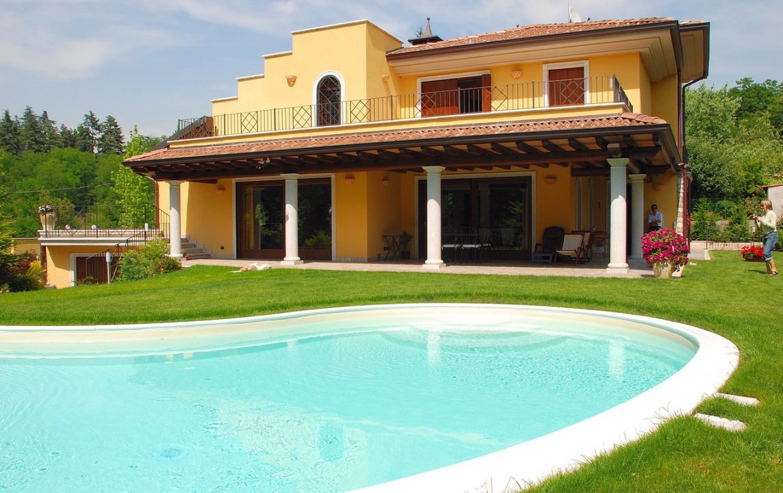 For sale villa in quiet zone Miradolo Terme Lombardia foto 1