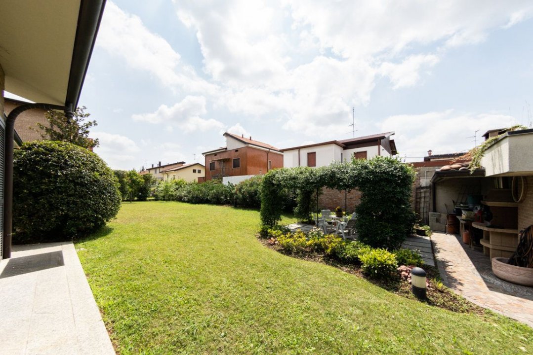 A vendre villa in ville Paderno Dugnano Lombardia foto 14