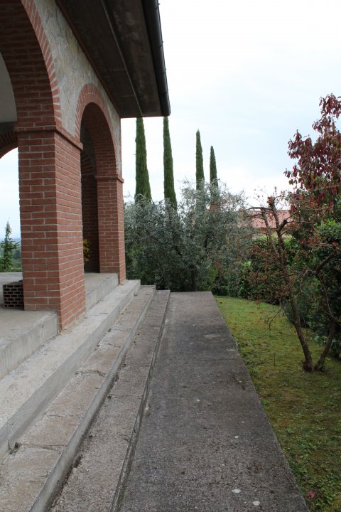 Se vende villa in zona tranquila Cetona Toscana foto 5