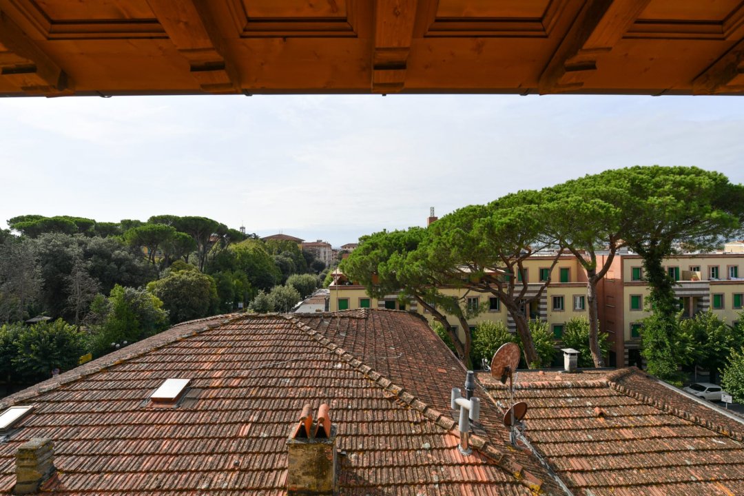 For sale penthouse in city Montecatini-Terme Toscana foto 9