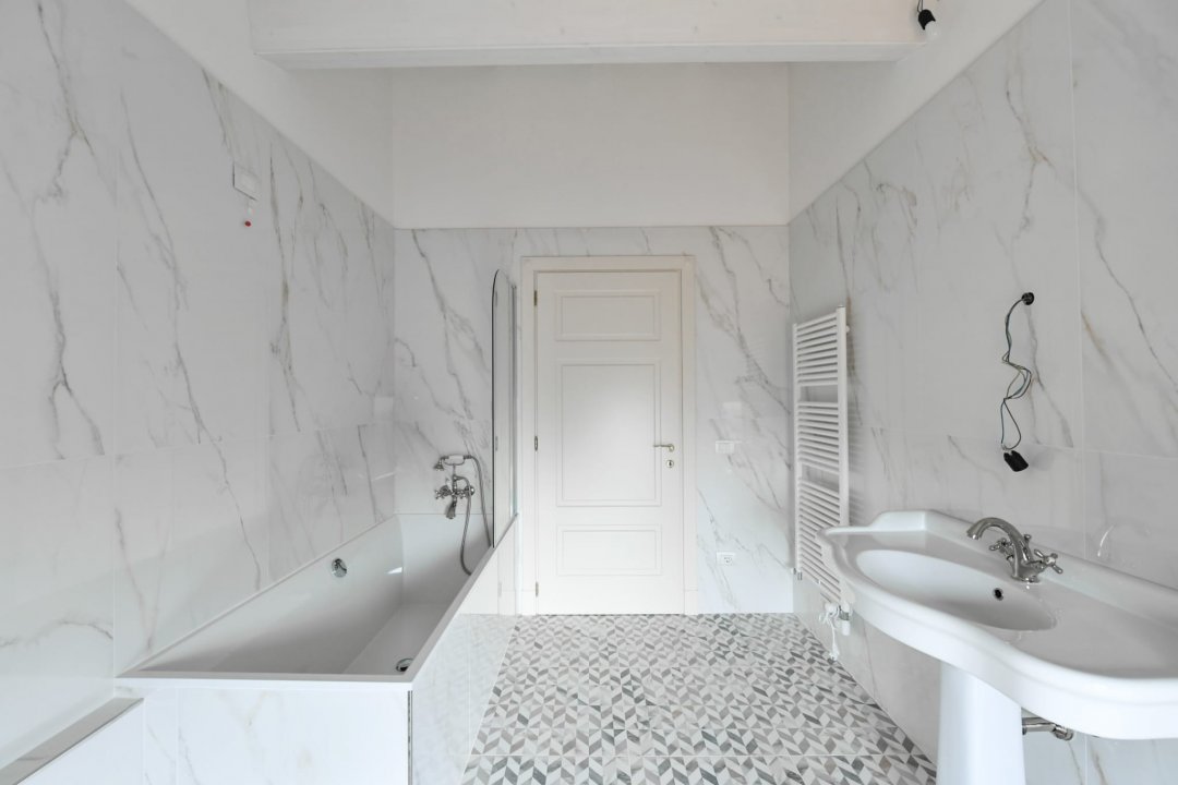 For sale penthouse in city Montecatini-Terme Toscana foto 13