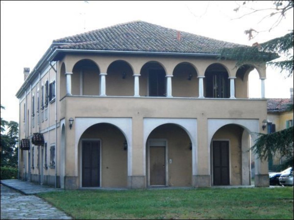 For sale cottage in quiet zone Valenza Piemonte foto 1