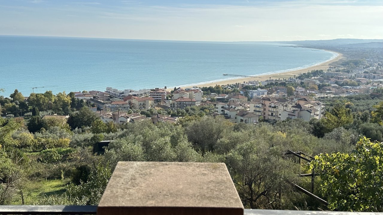 A vendre villa in ville Vasto Abruzzo foto 17