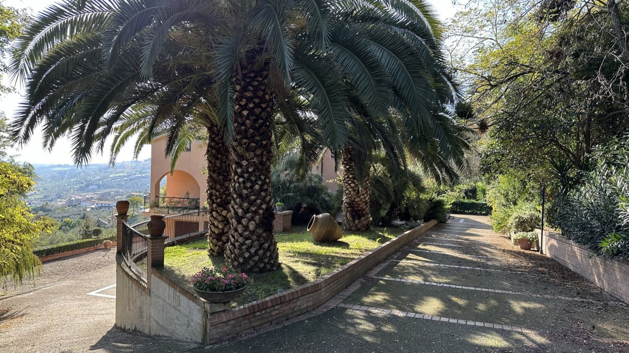 A vendre villa in ville Vasto Abruzzo foto 10