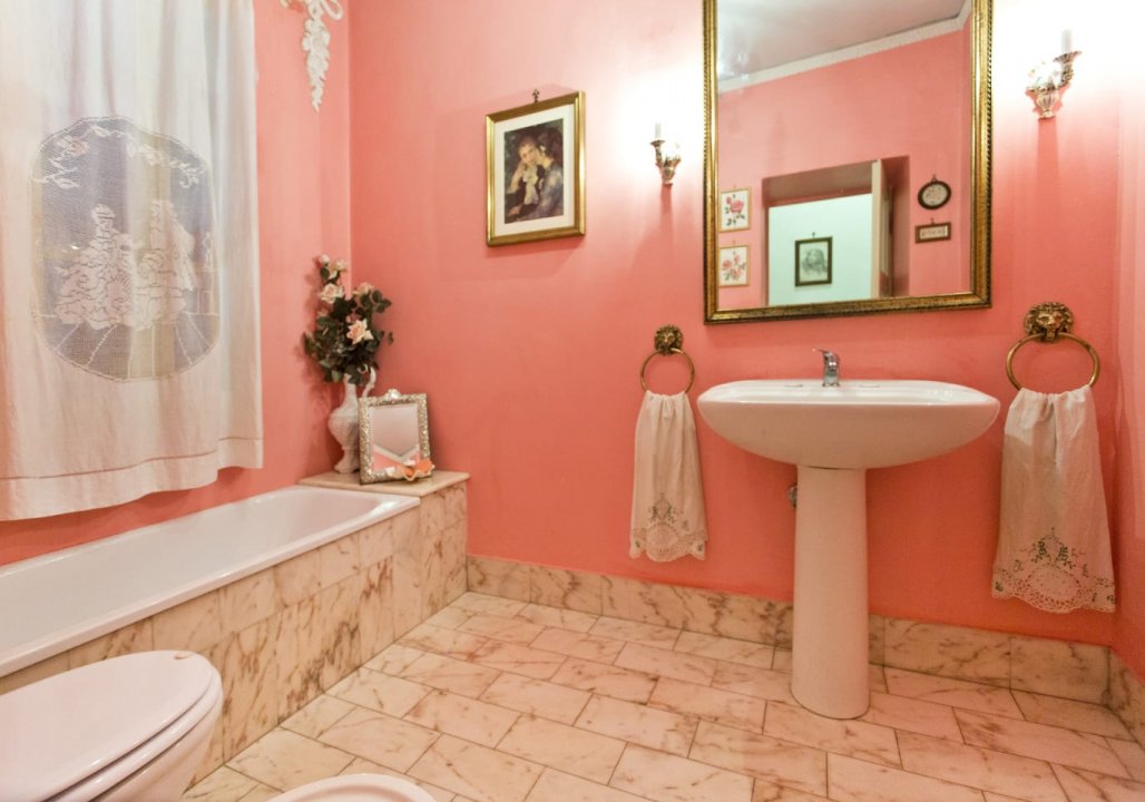 A vendre villa in zone tranquille Trevi Umbria foto 13