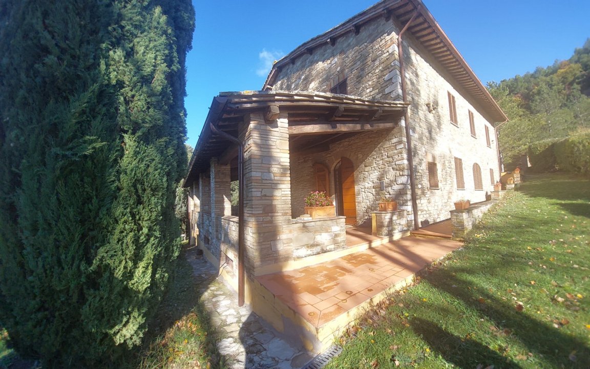 A vendre casale in zone tranquille Assisi Umbria foto 16