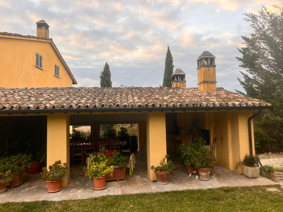 Se vende villa in ciudad Foligno Umbria foto 3
