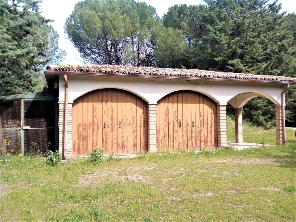 For sale cottage in quiet zone Bevagna Umbria foto 18