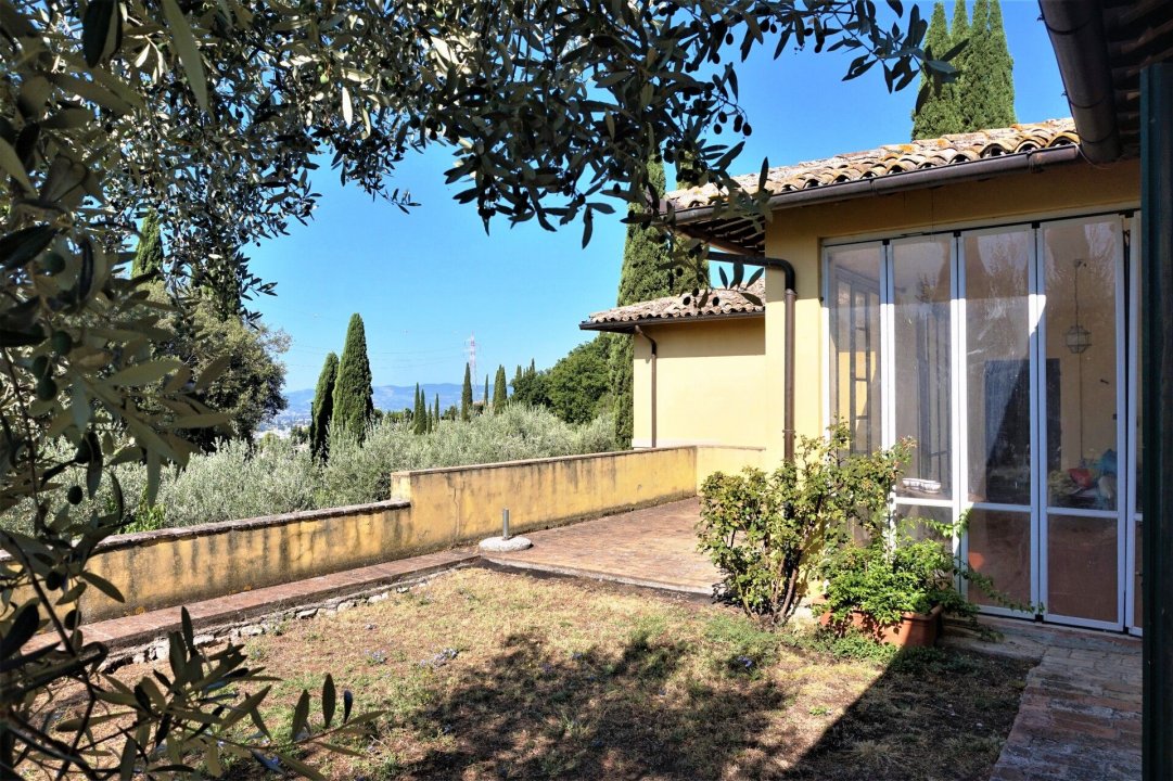 Zu verkaufen villa in stadt Foligno Umbria foto 6